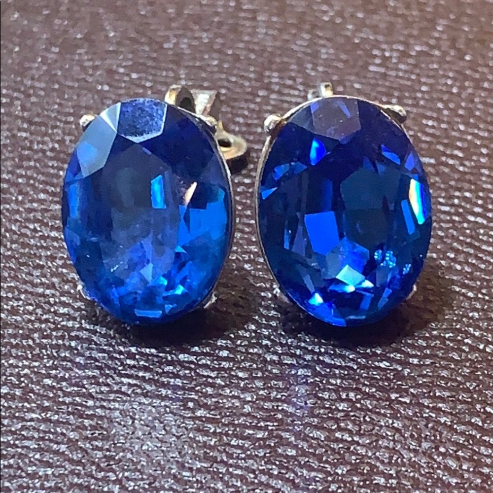 Trifari rhinestone vintage clip on earrings signed
